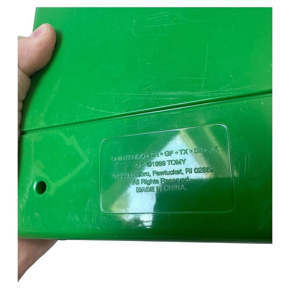 Vintage Pokemon Pikachu Match Em Catch Em Ash Game Spinner 1999 Tomy Toys - Picture 3 of 3